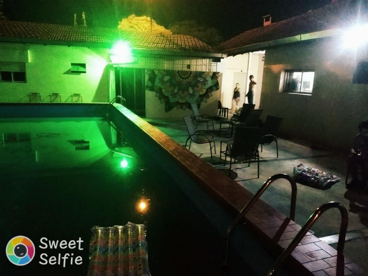 Butterfly Hostelプエルト・イグアス エクステリア 写真