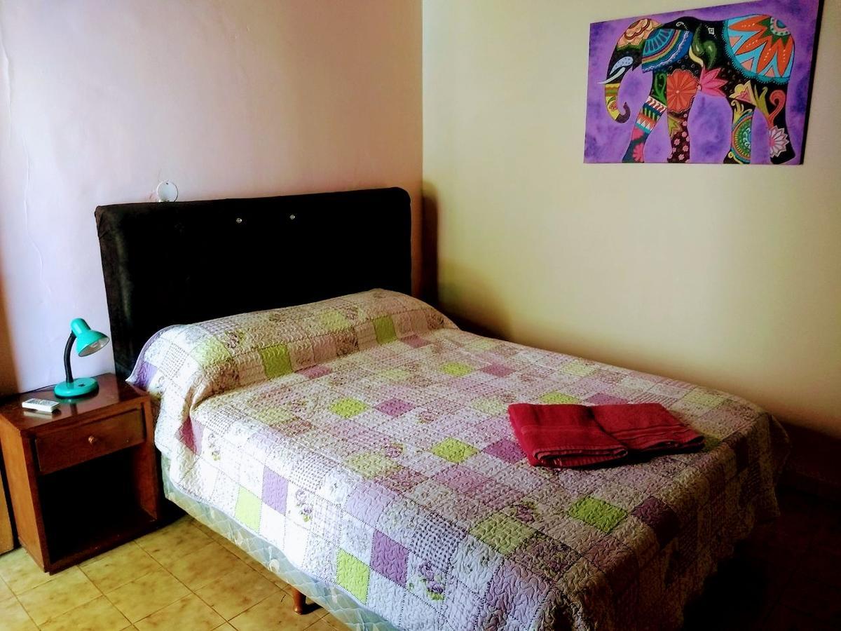 Butterfly Hostelプエルト・イグアス エクステリア 写真