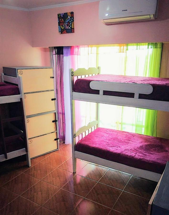 Butterfly Hostelプエルト・イグアス エクステリア 写真